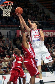 Cирил Жулиэн (фото — sluc-basket.org)